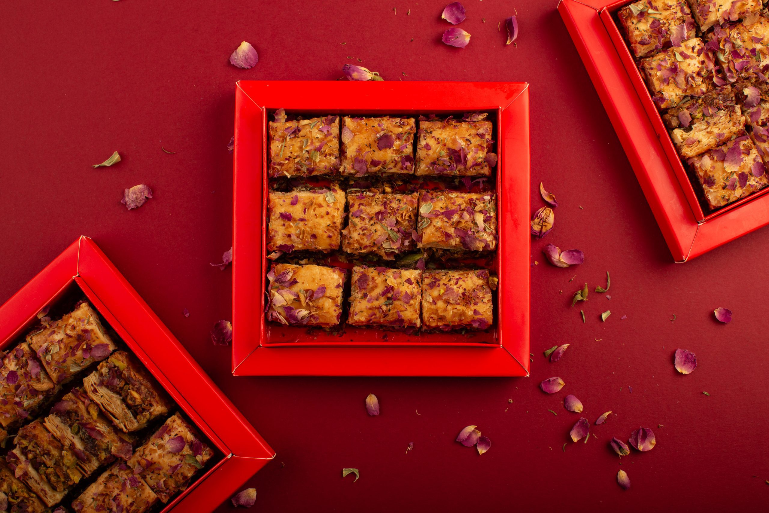 Limited Edition - Pistachio Baklava with Rose Turkish Delight (9 pieces) - Image 5